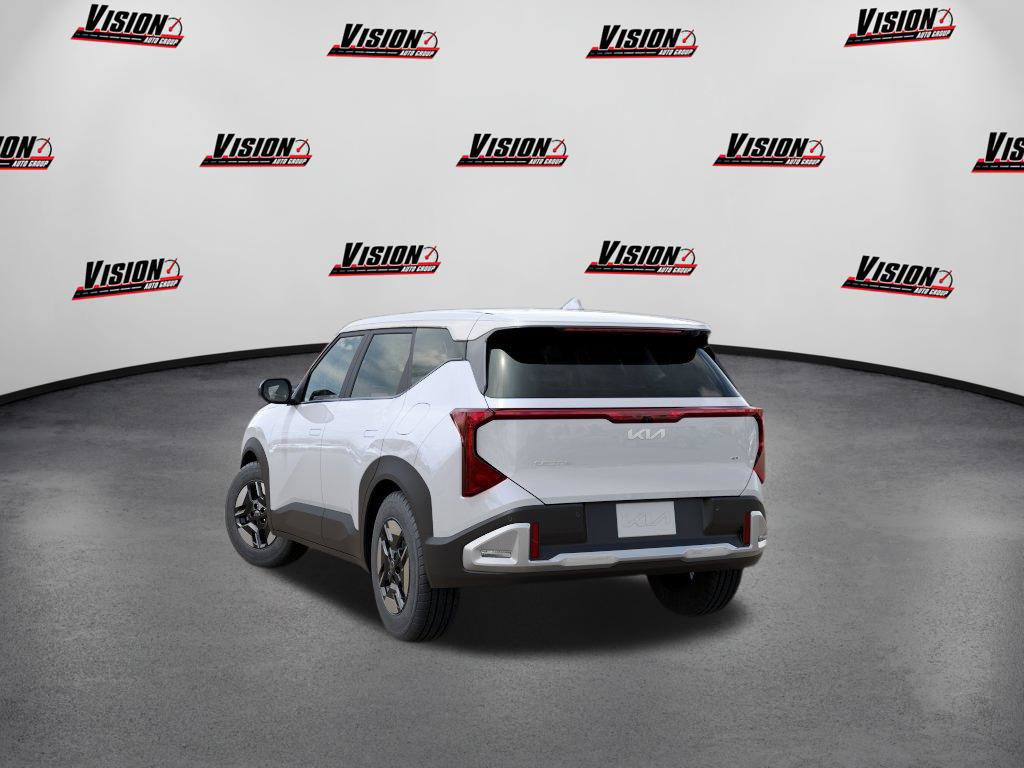 New 2027 Kia Seltos LX AWD/4WD image 4