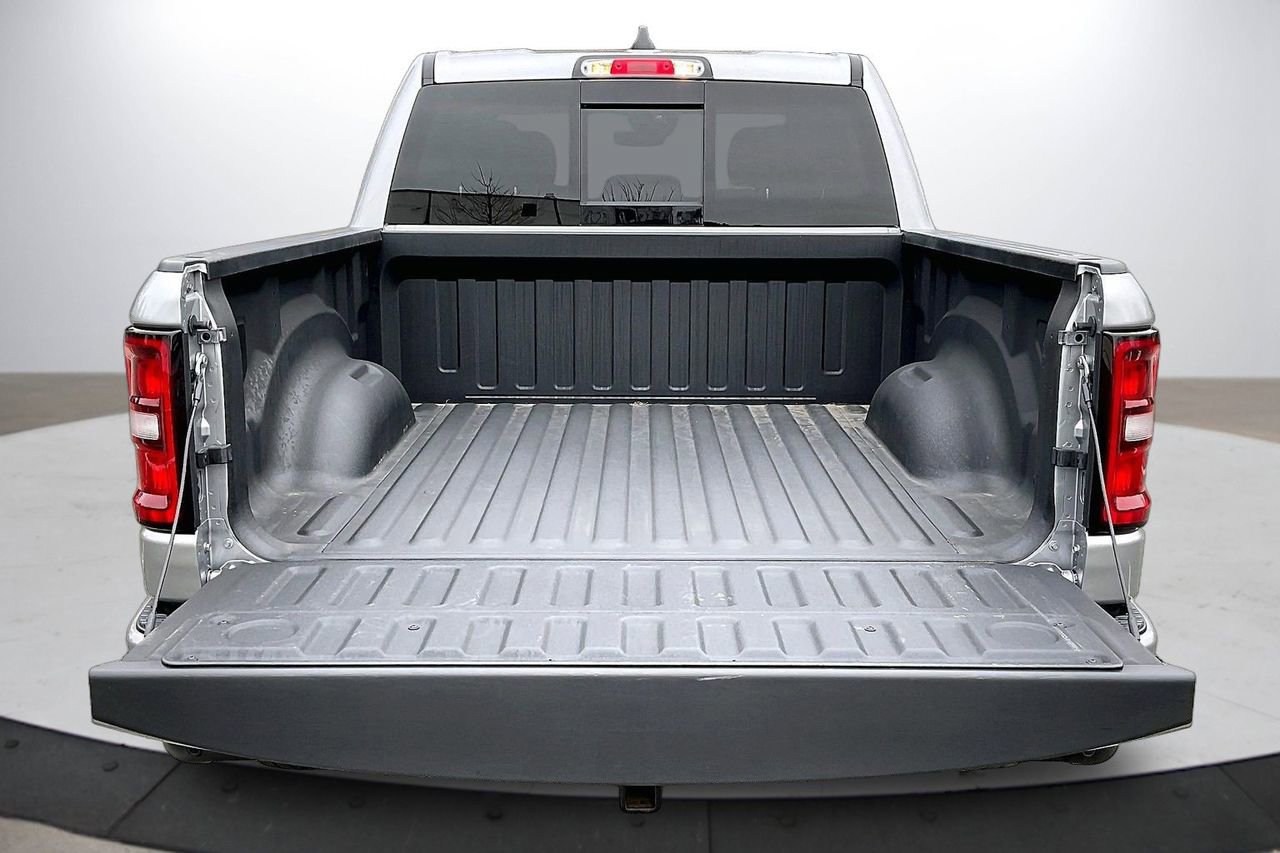 Used 2025 RAM 1500 Big Horn image 27