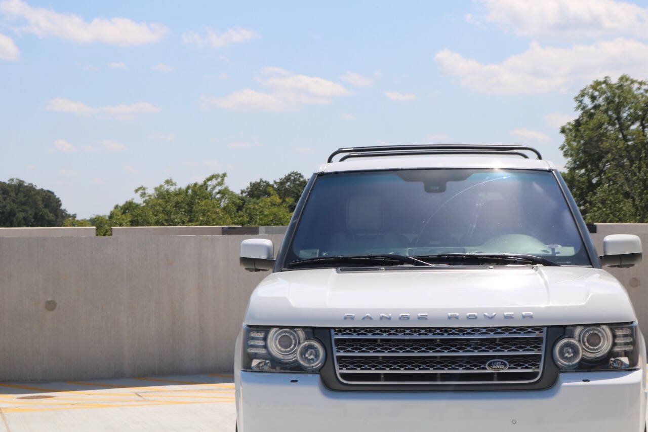 Used 2011 Land Rover Range Rover Supercharged AWD/4WD image 28