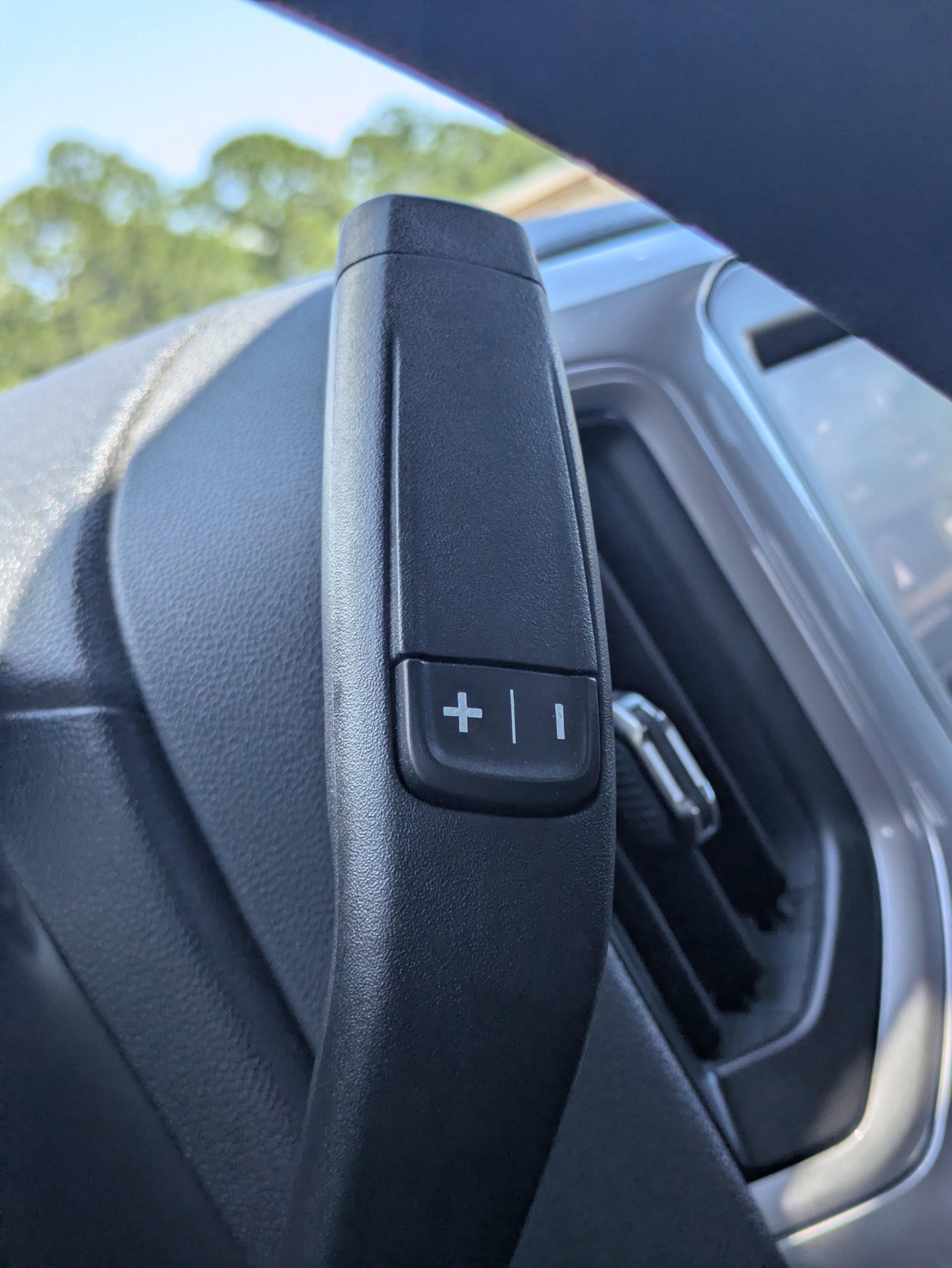 Used 2020 Chevrolet Silverado 1500 Custom Trail Boss w/ Custom Convenience Package AWD/4WD image 15