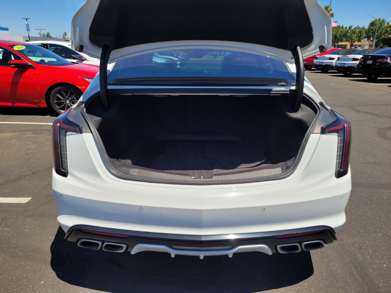 Used 2020 Cadillac CT5 V w/ Platinum Package RWD image 27