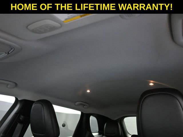 Used 2020 Jeep Cherokee Limited AWD/4WD image 38
