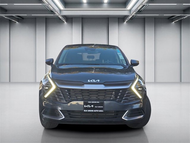Certified 2025 Kia Sportage LX image 2