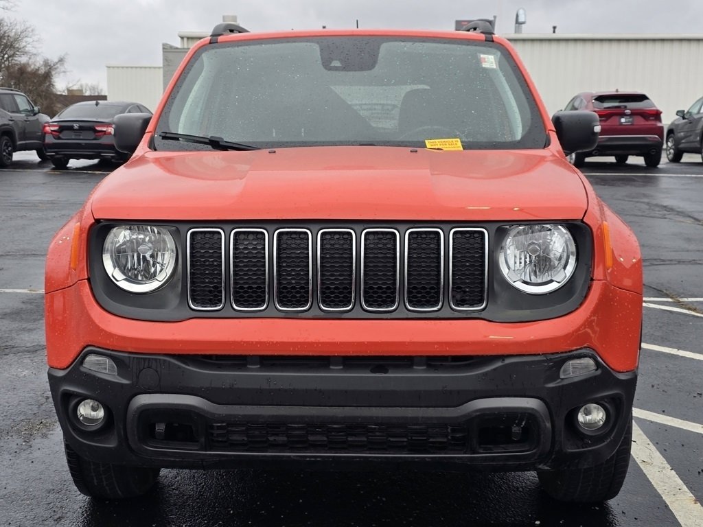 Used 2021 Jeep Renegade Trailhawk image 2