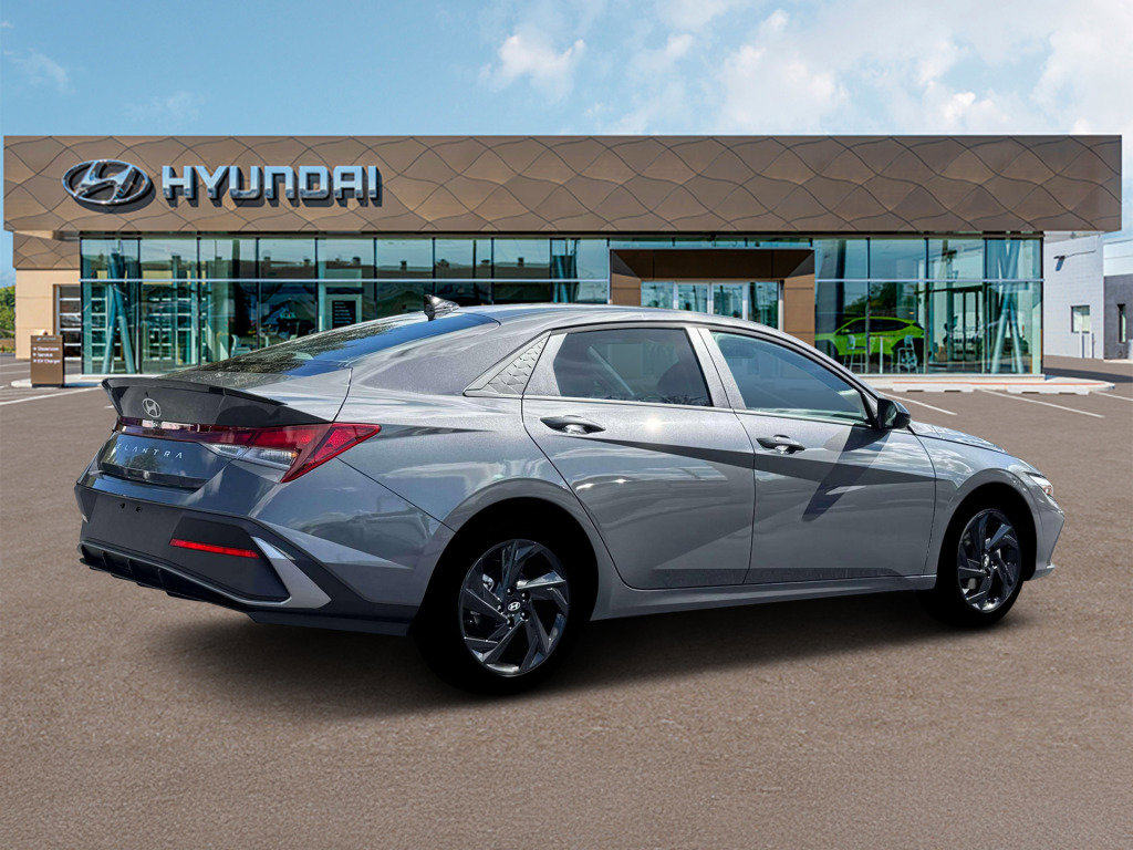 New 2026 Hyundai Elantra Sport FWD image 8