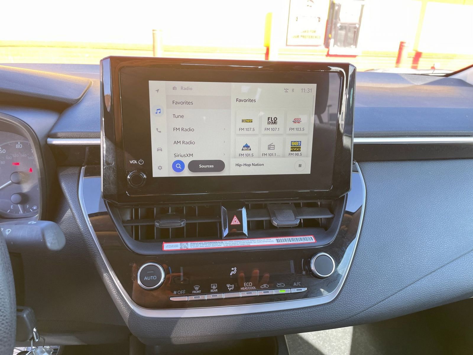 Used 2025 Toyota Corolla LE image 18