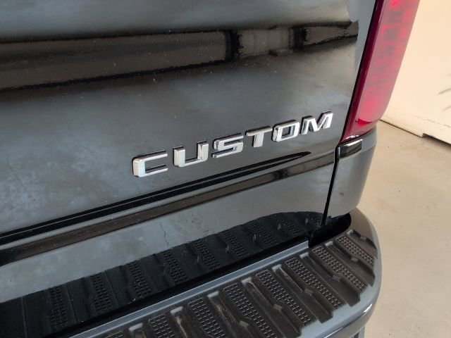 Certified 2023 Chevrolet Silverado 1500 Custom AWD/4WD image 29
