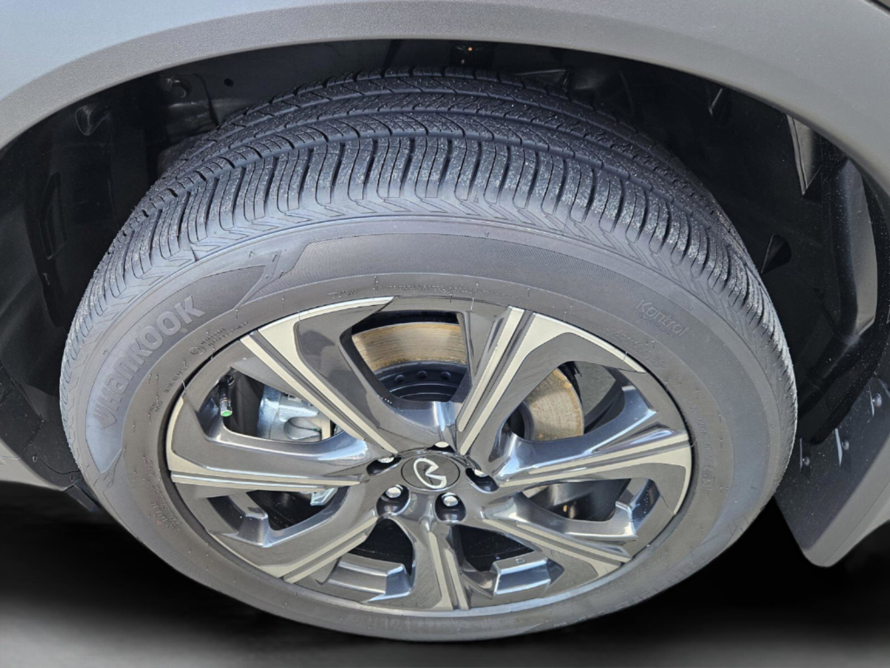 New 2026 INFINITI QX60 Autograph image 11