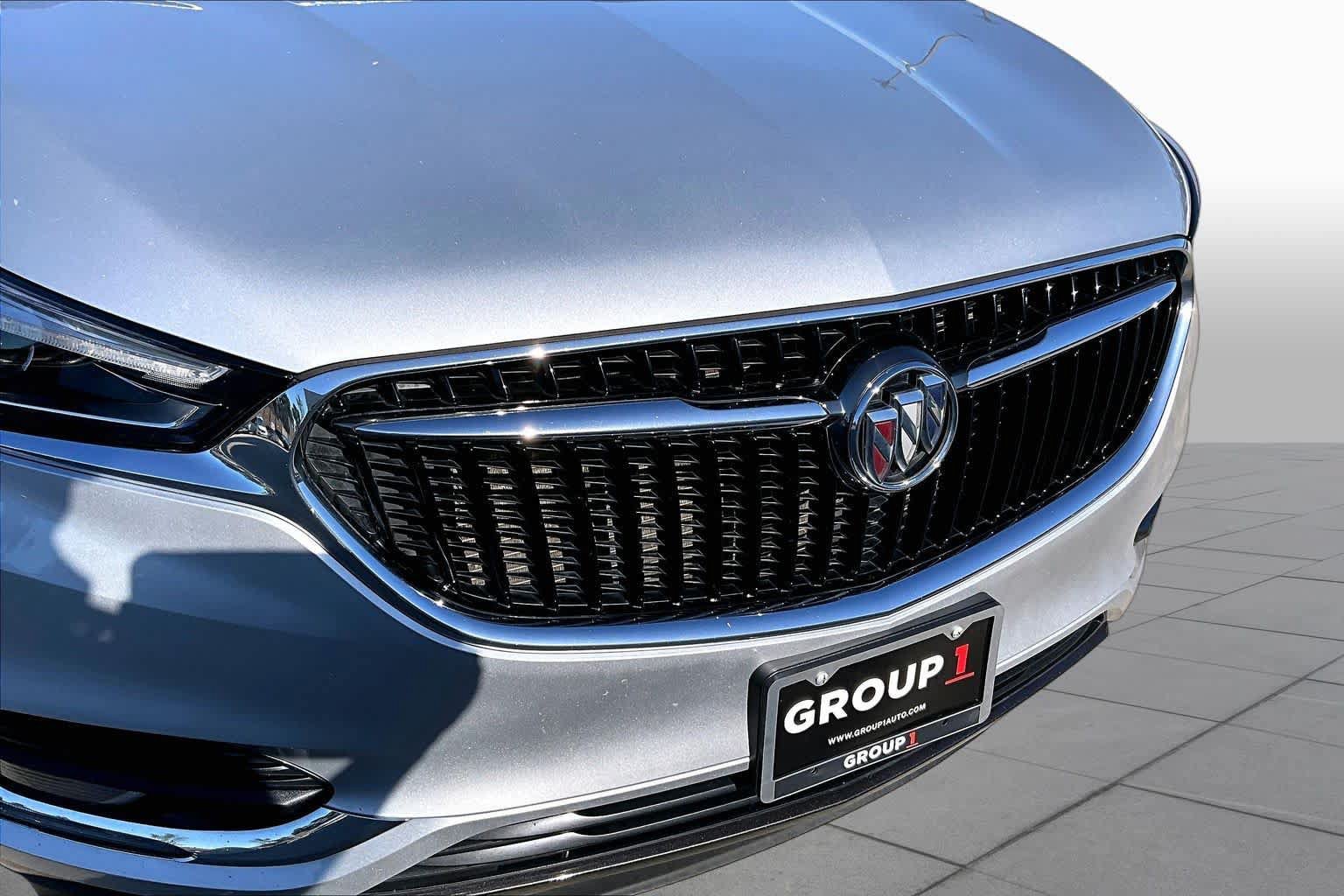 Used 2020 Buick Enclave Essence FWD image 26