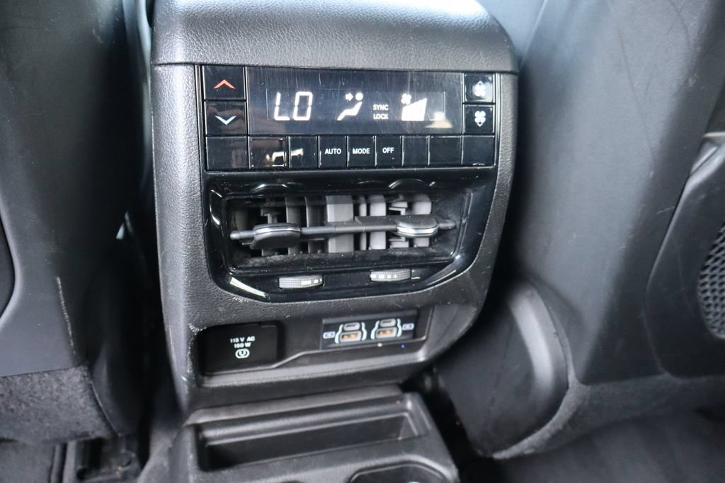 Used 2021 Jeep Grand Cherokee L Laredo AWD/4WD image 21