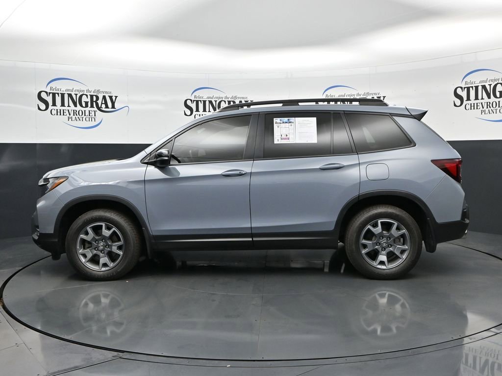 Used 2023 Honda Passport TrailSport image 4