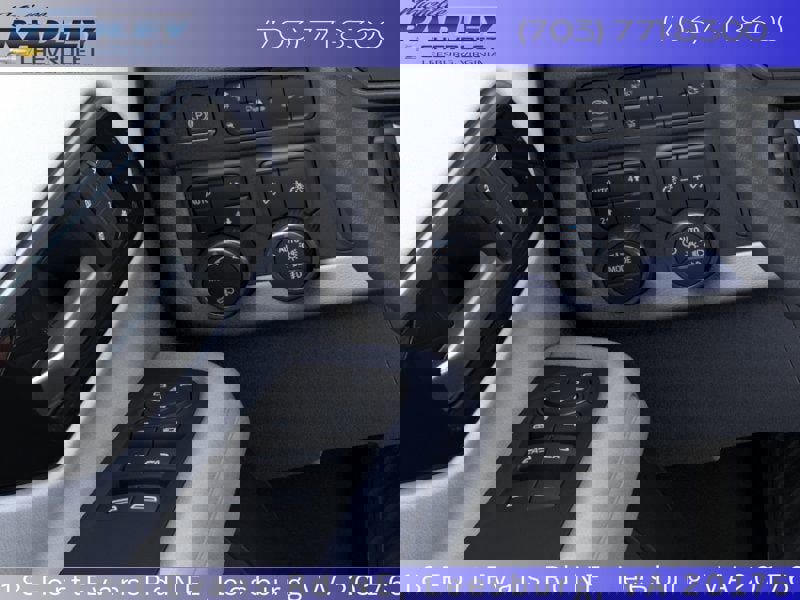 New 2026 Chevrolet Suburban Premier image 24