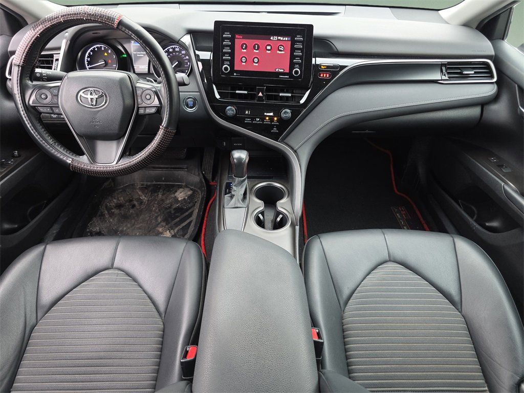 Used 2021 Toyota Camry SE w/ TRD Appearance Package (TMS) image 21