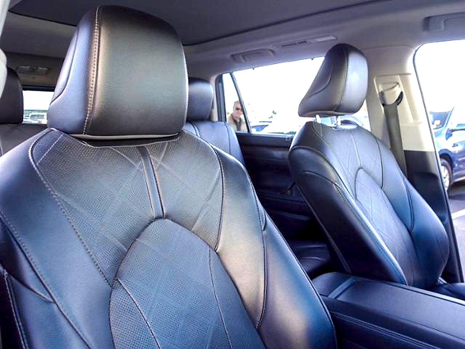 Used 2022 Toyota Highlander Platinum AWD/4WD image 16