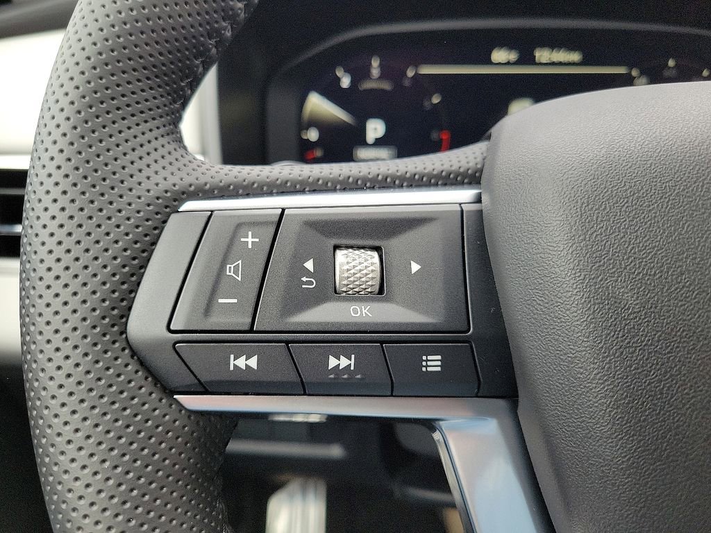 New 2025 Mitsubishi Outlander AWD image 19