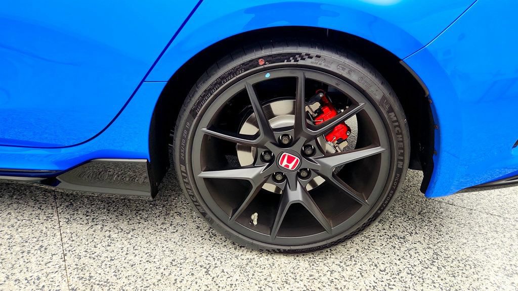 Used 2025 Honda Civic Type R image 9