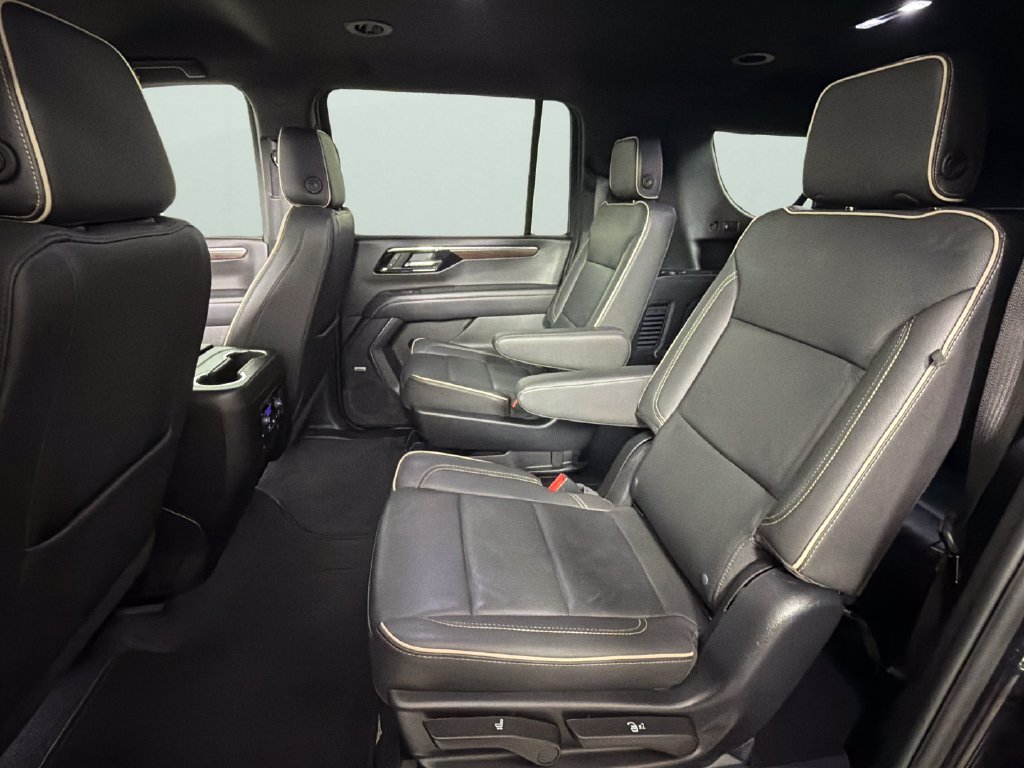 Certified 2025 Chevrolet Suburban Premier RWD image 27