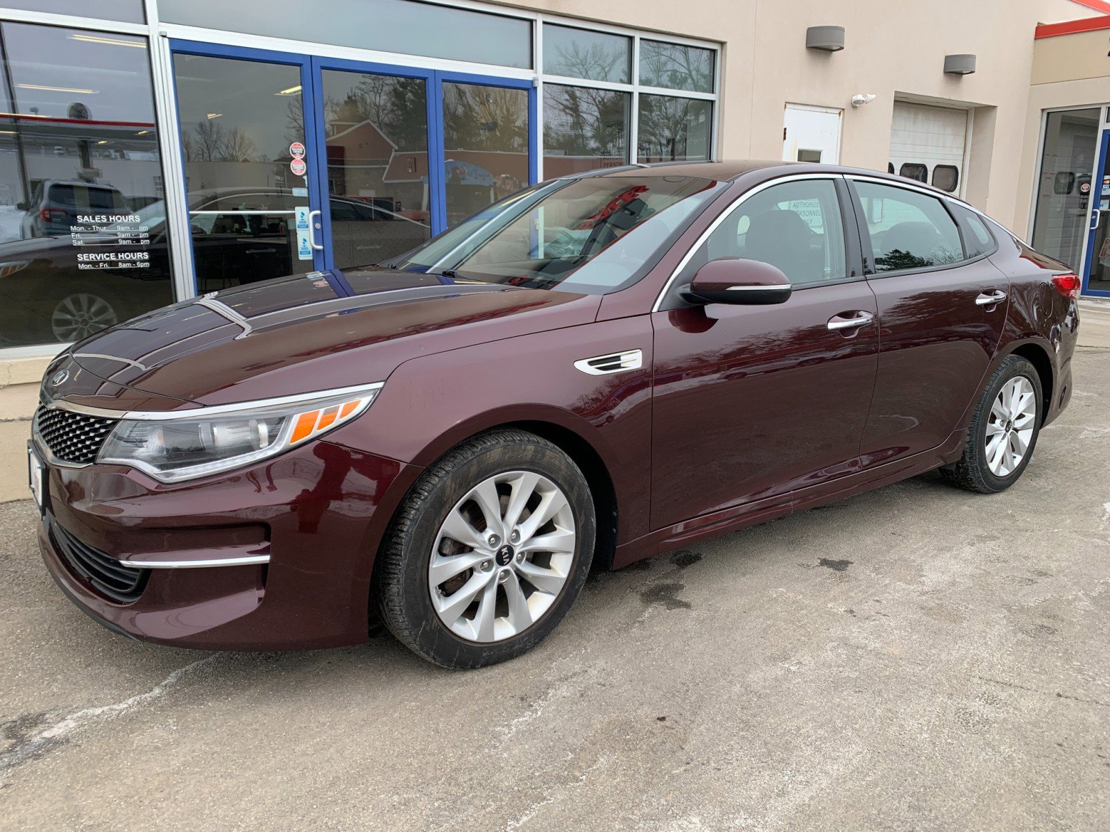Used 2018 Kia Optima EX