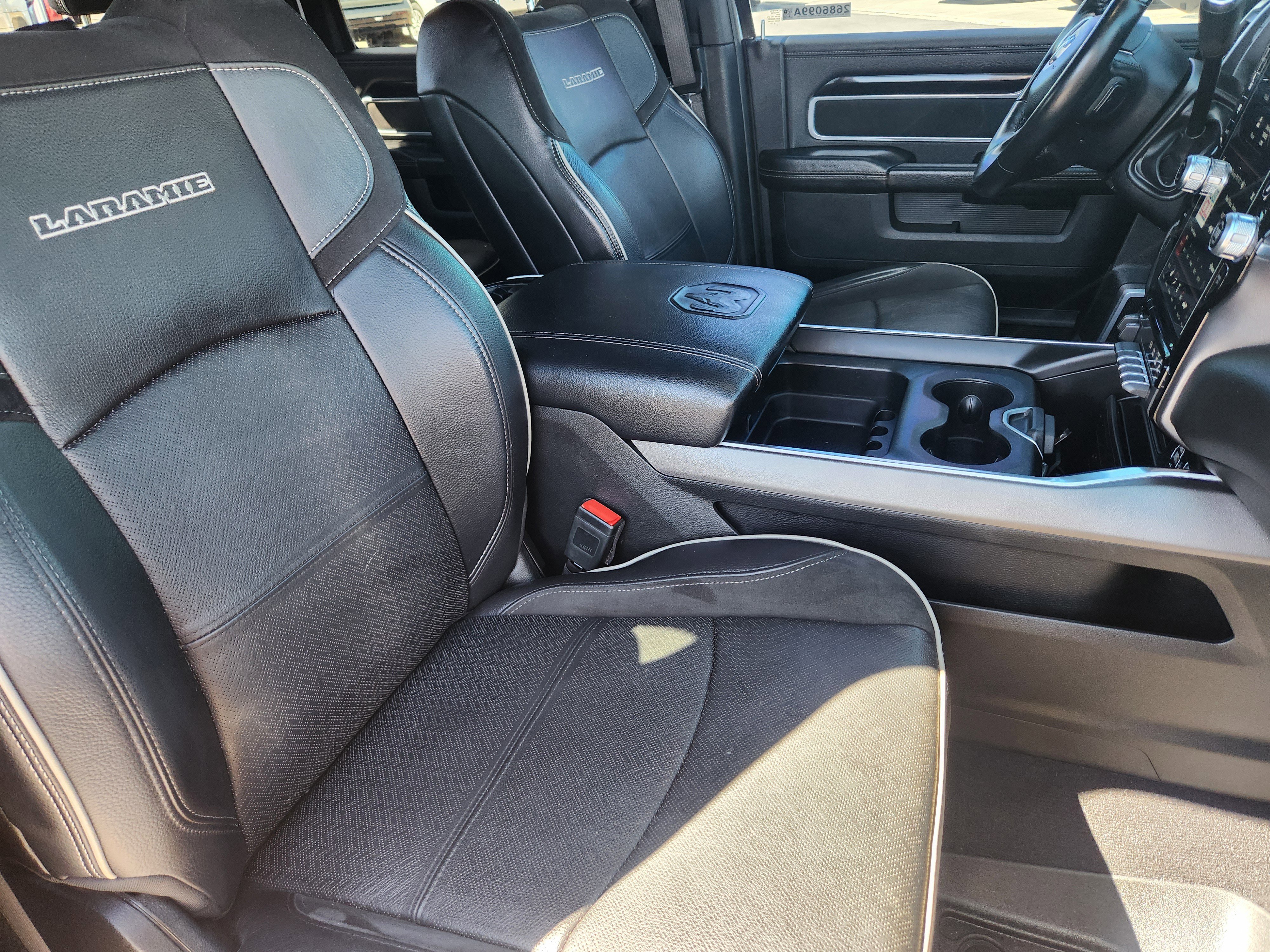 Used 2020 RAM 2500 Laramie image 11