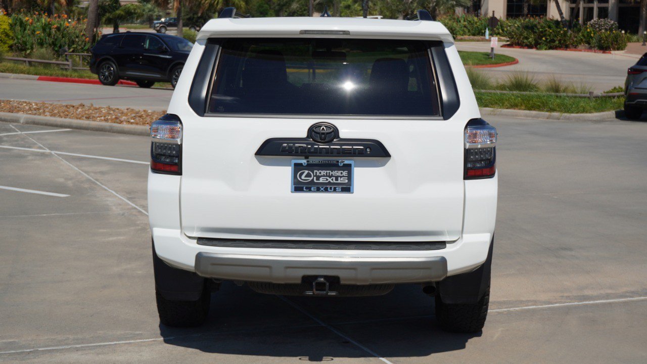 Used 2019 Toyota 4Runner TRD Off-Road AWD/4WD image 7