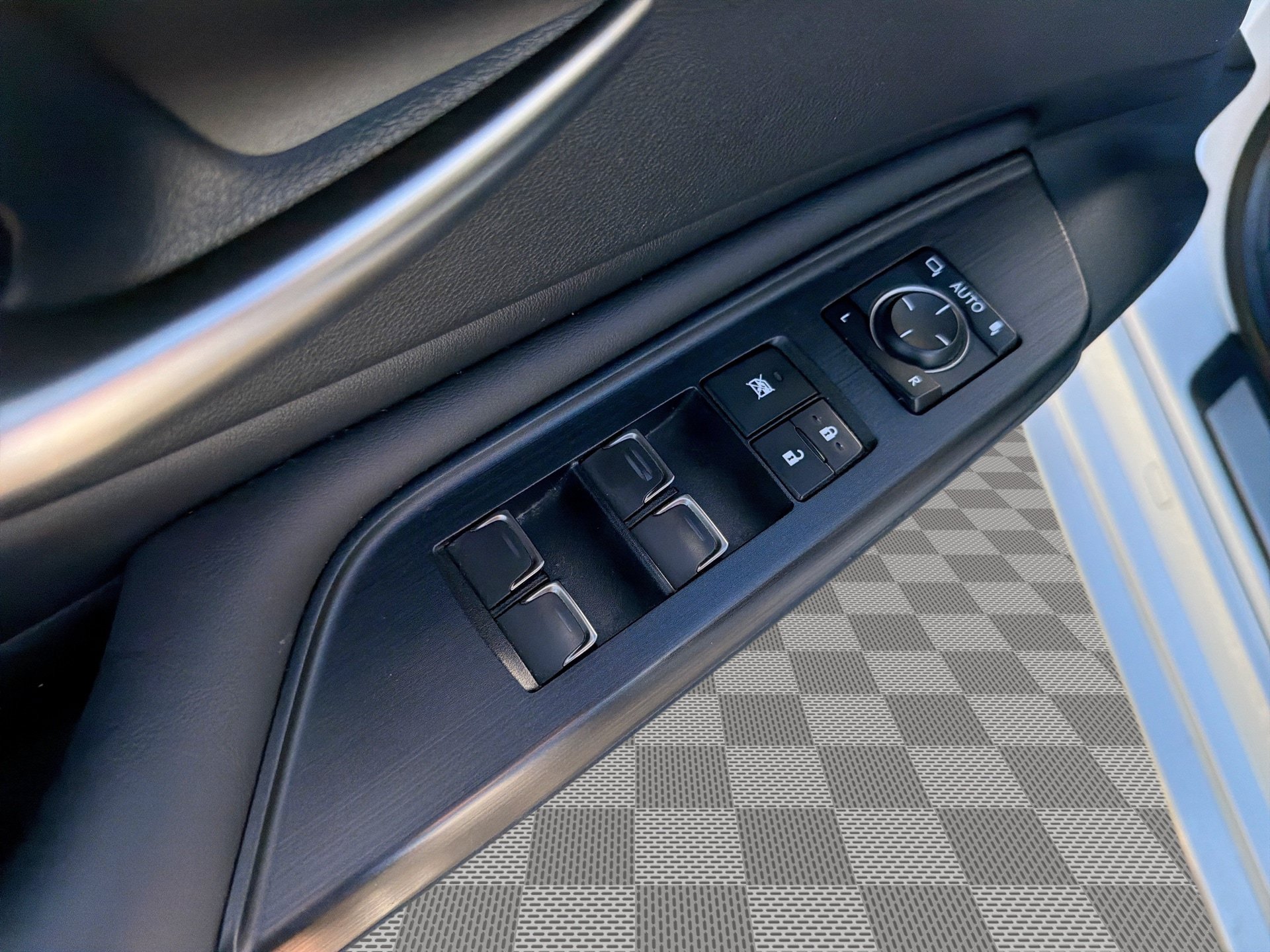 Used 2021 Lexus ES 350 w/ Premium Package FWD image 15