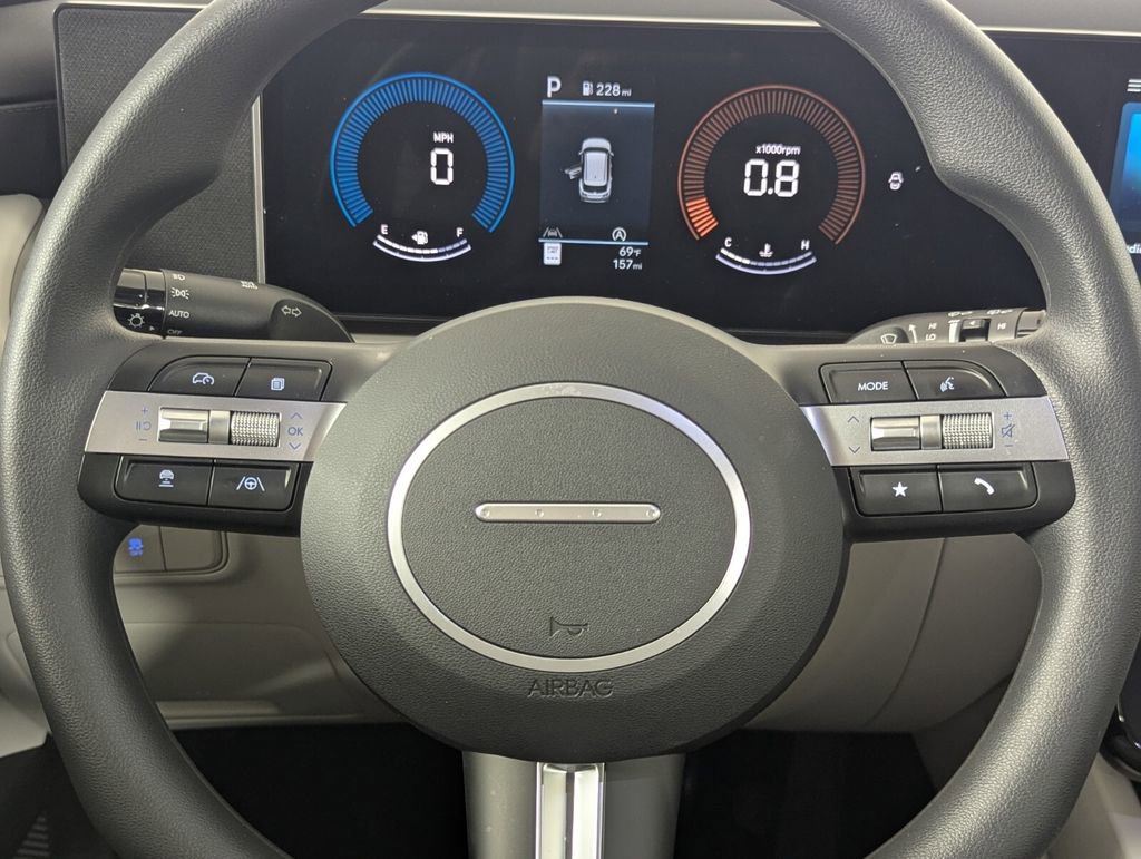 Certified 2025 Hyundai Tucson SEL image 16