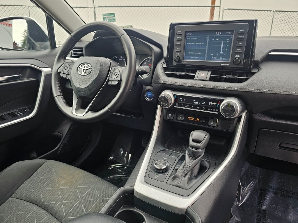 Used 2021 Toyota RAV4 XLE w/ Convenience Package AWD/4WD image 11