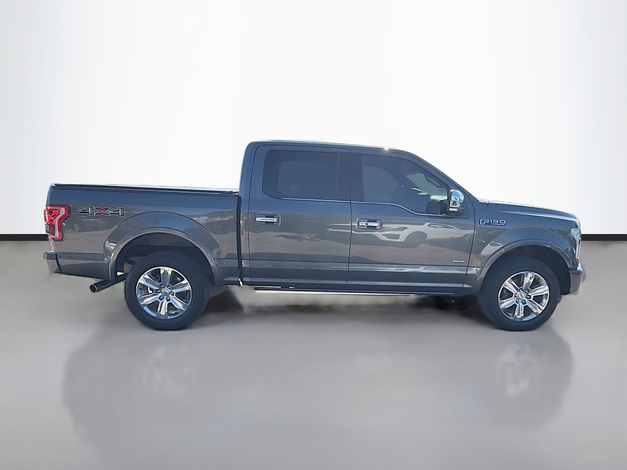 Used 2016 Ford F150 Platinum w/ Technology Package image 2