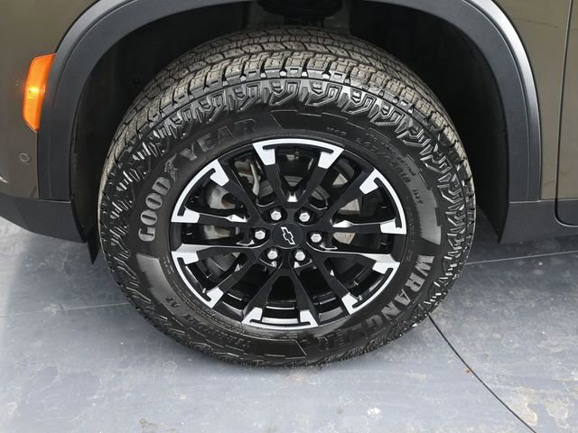 Used 2024 Chevrolet Traverse Z71 w/ Enhanced Driving Package image 25