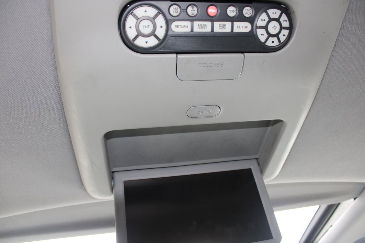Used 2009 Acura MDX w/ Technology & Entertainment AWD/4WD image 13