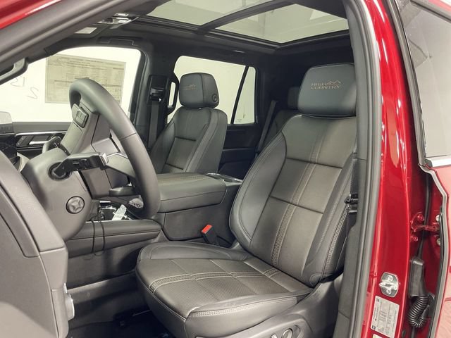 New 2026 Chevrolet Tahoe High Country w/ Sun And Tow Package AWD/4WD image 11