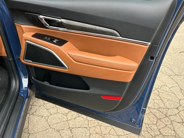 Used 2025 Kia Telluride EX X-Line image 25