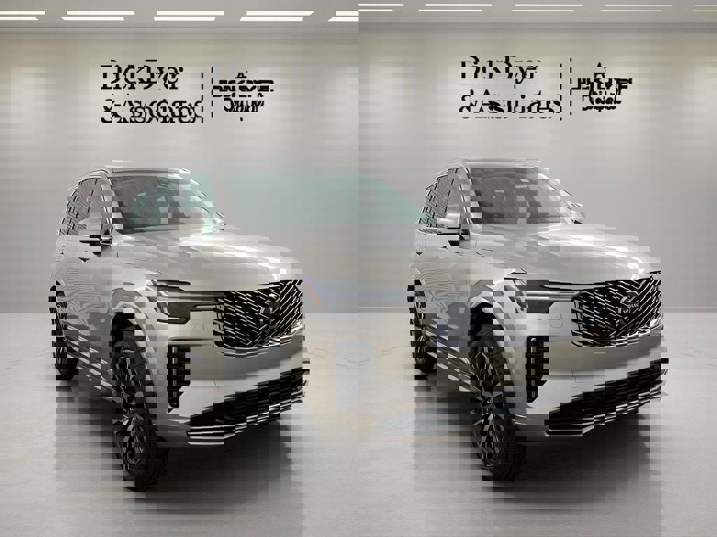 New 2026 Volvo XC90 B6 Core image 9