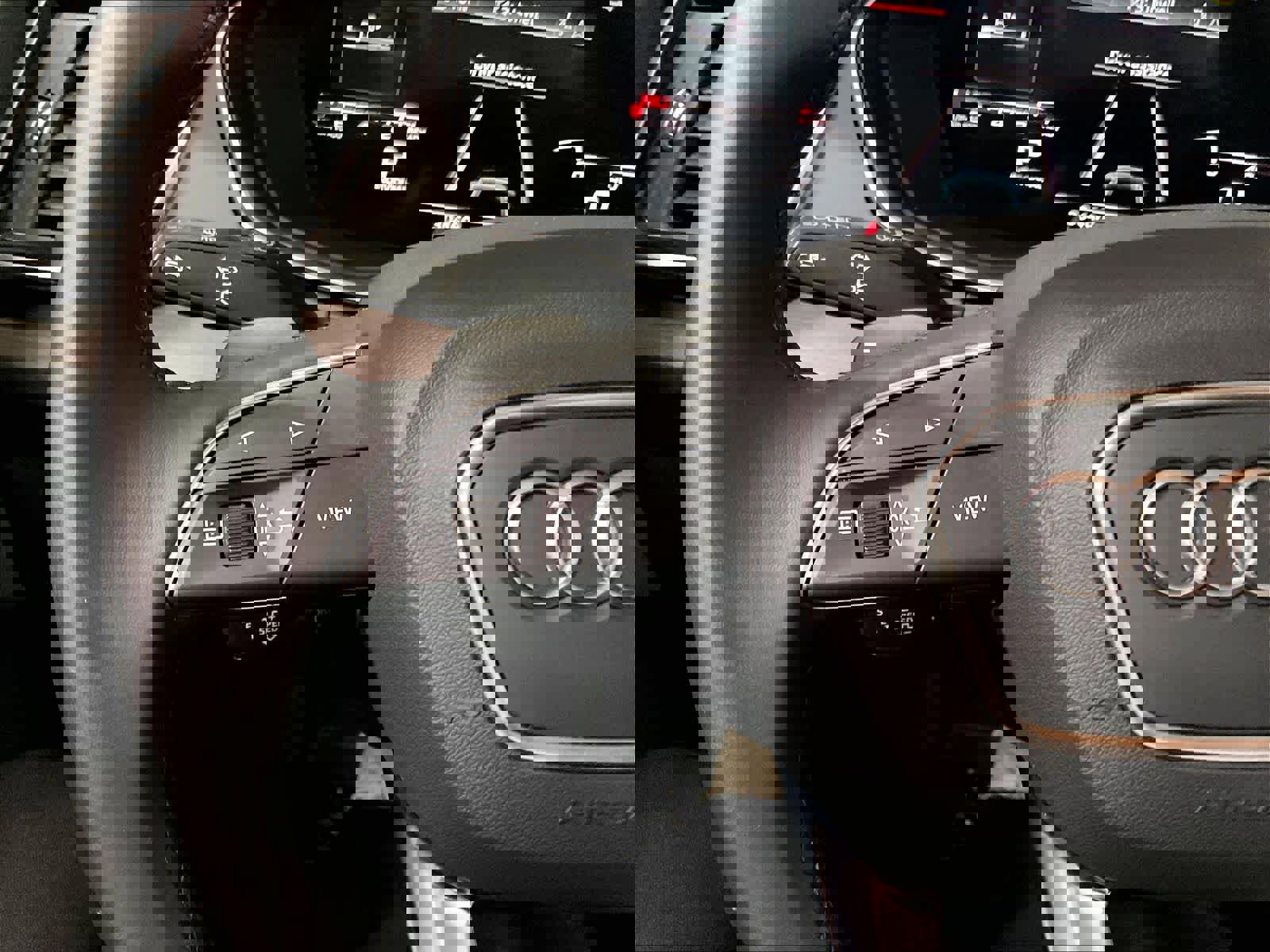 Certified 2023 Audi Q5 2.0T Premium Plus w/ Premium Plus Package image 18