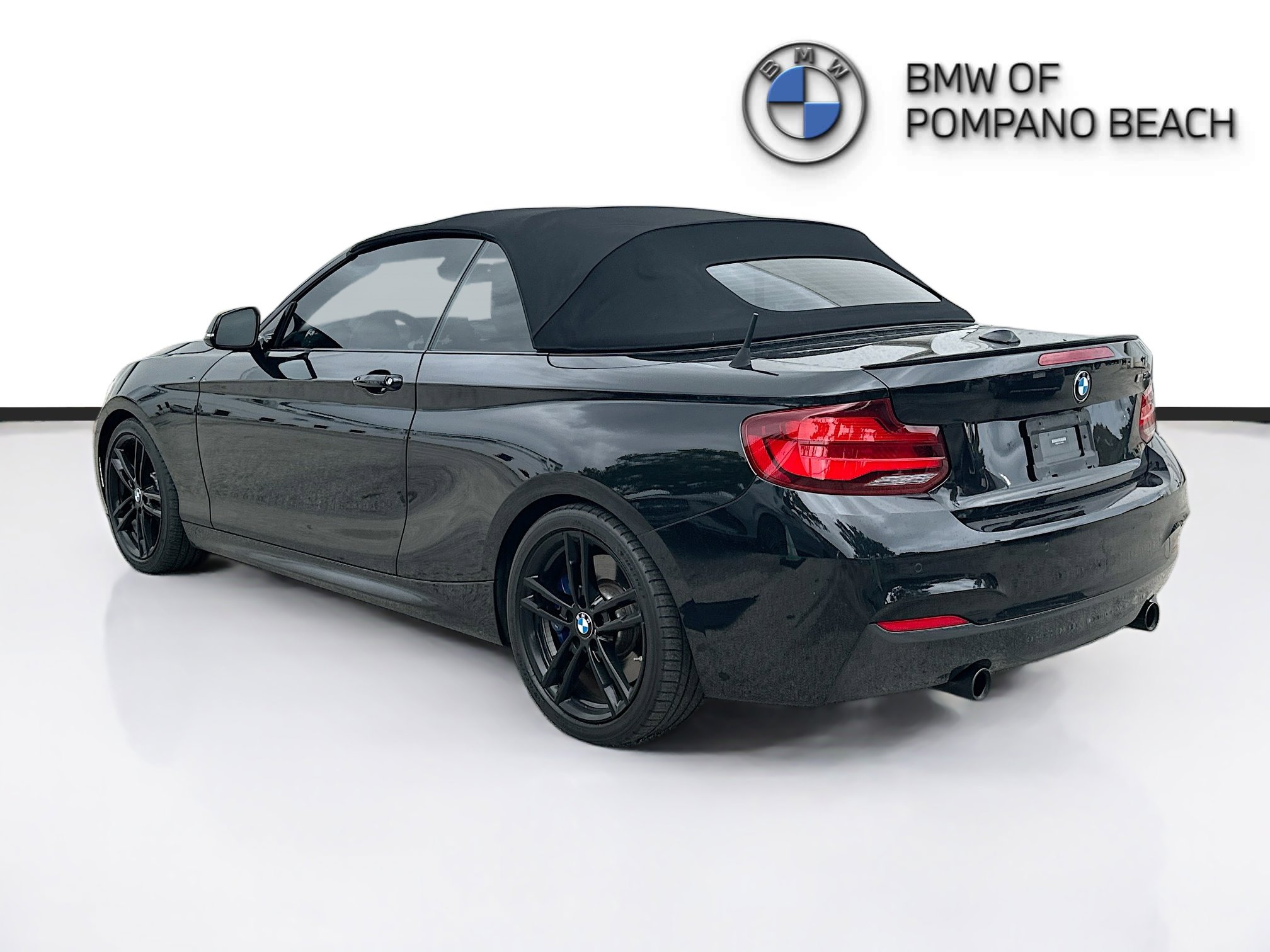 Used 2020 BMW M240i Convertible w/ Premium Package image 5