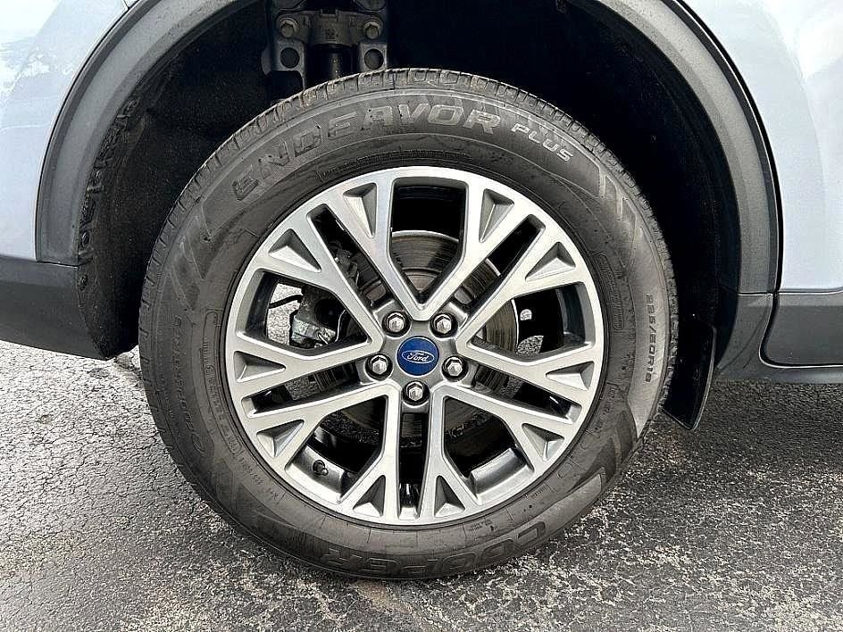 Used 2022 Ford Escape SEL image 23