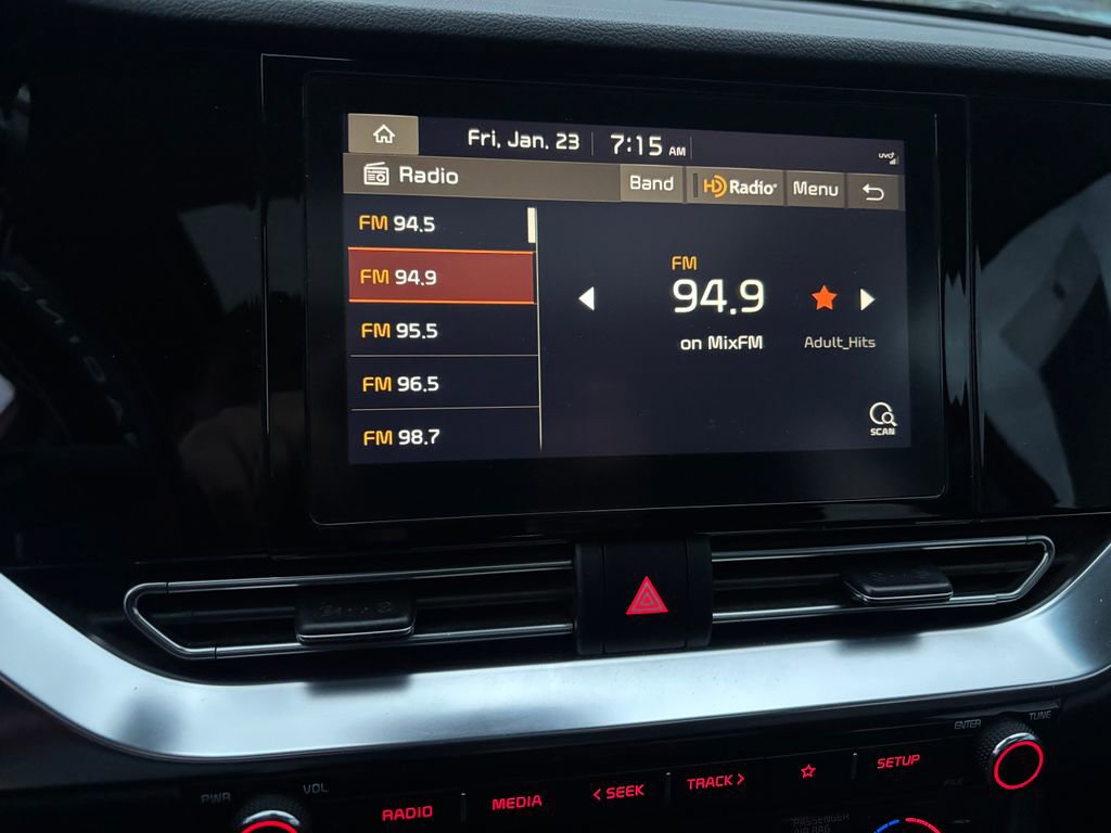 Used 2021 Kia Niro Touring image 8