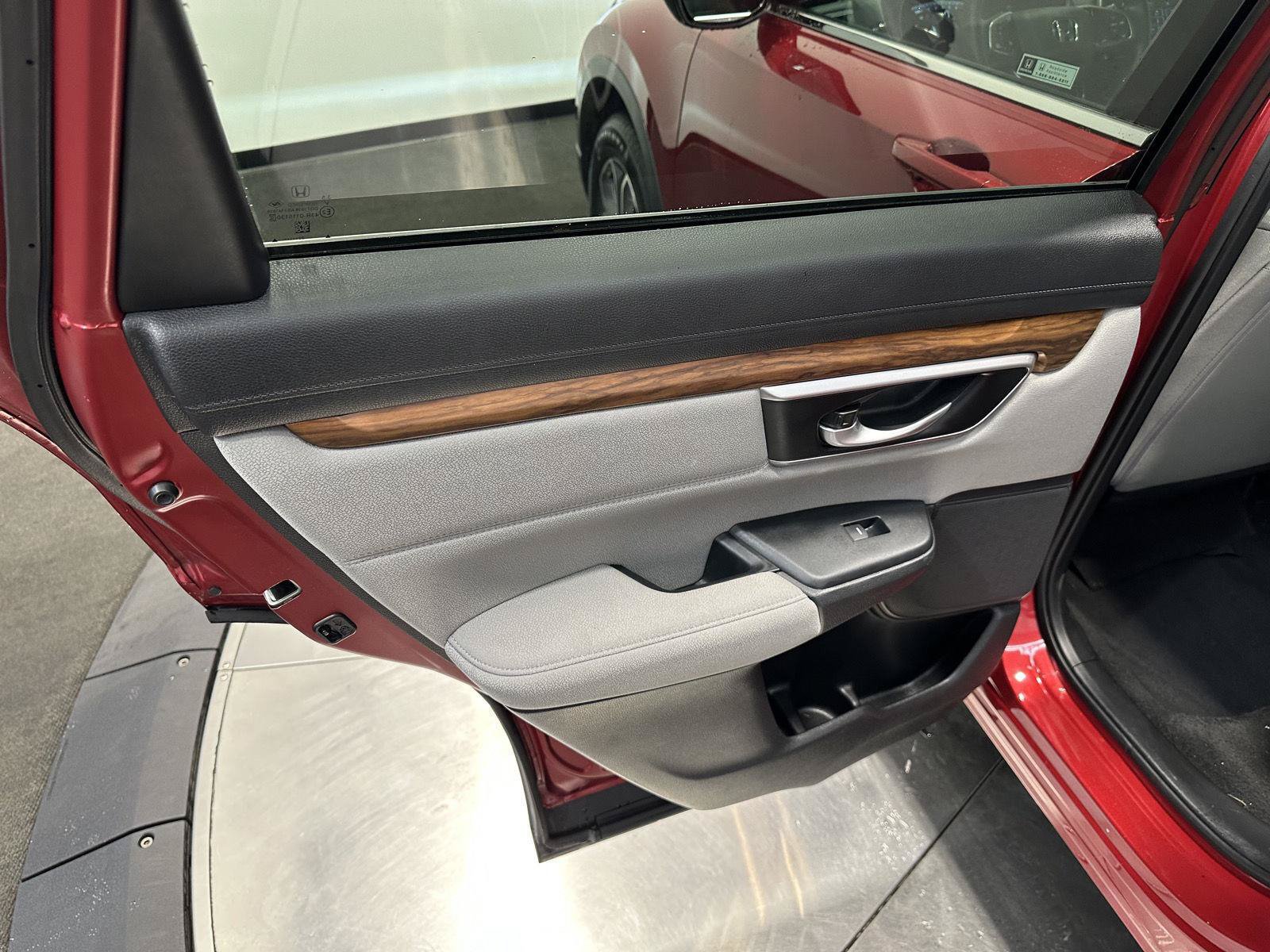 Used 2022 Honda CR-V EX image 26