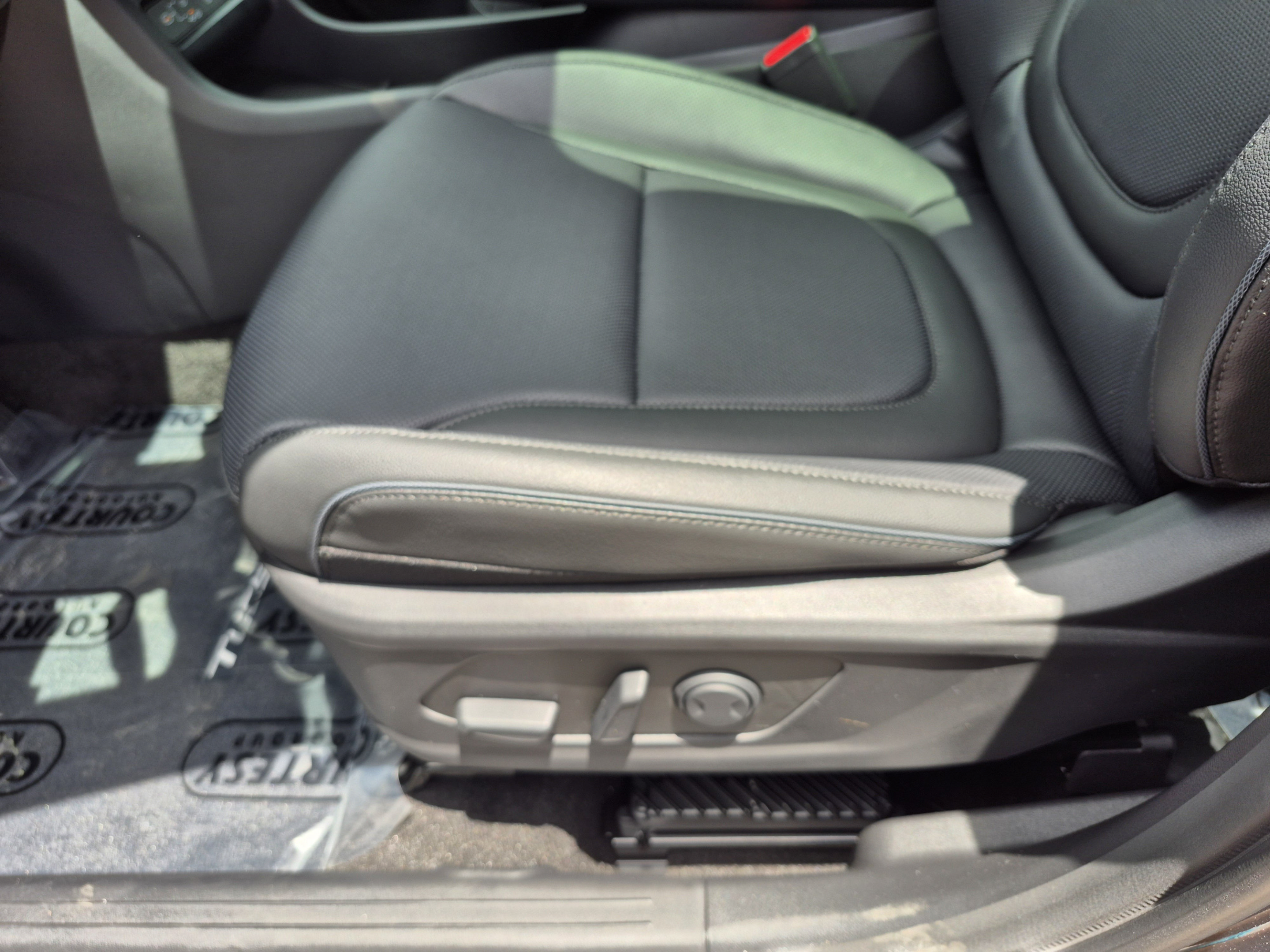 New 2026 Hyundai Tucson Limited AWD/4WD image 20
