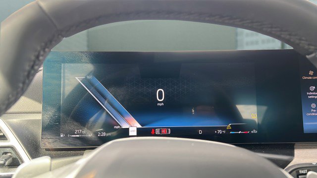 Used 2025 BMW 330i Sedan image 29