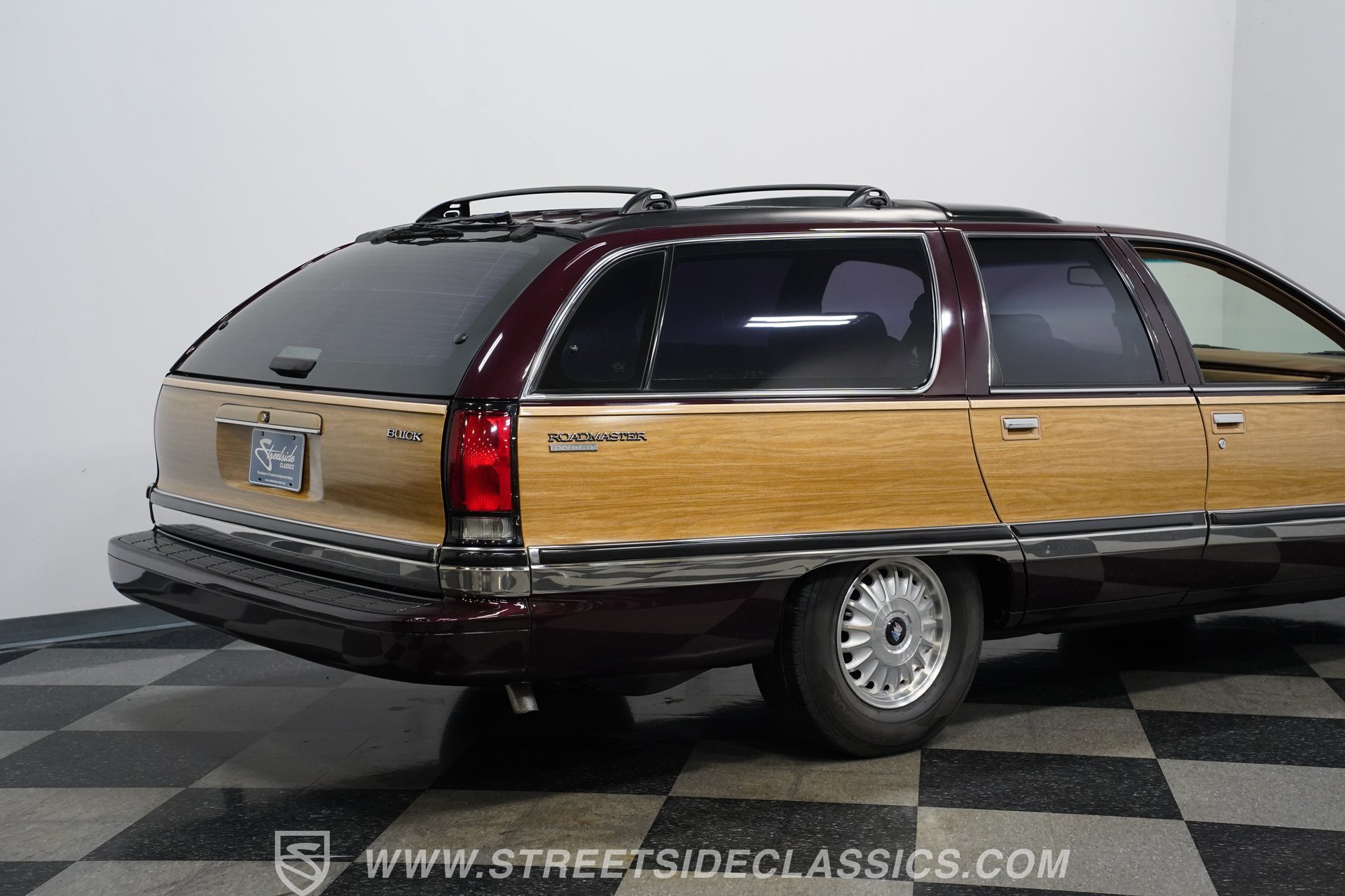 Used 1994 Buick Roadmaster Estate RWD image 25