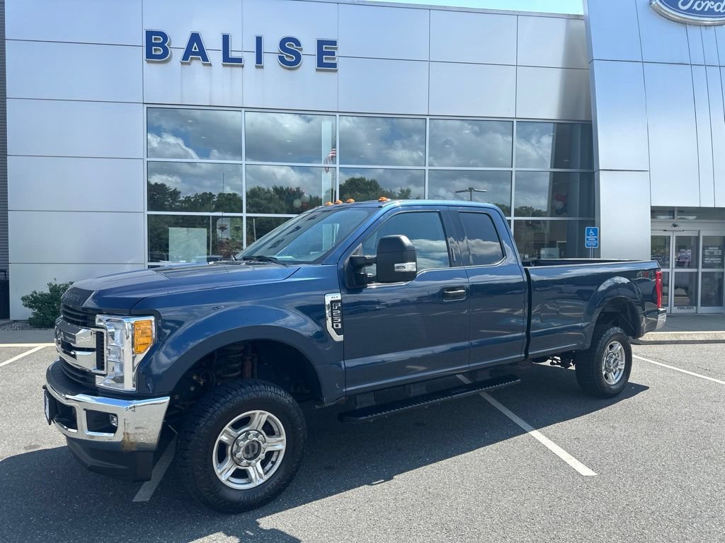 Used 2017 Ford F250 XLT w/ XLT Value Package AWD/4WD image 1