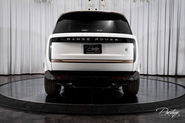 Used 2023 Land Rover Range Rover SV AWD/4WD image 11