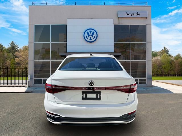 Used 2025 Volkswagen Jetta Sport image 6