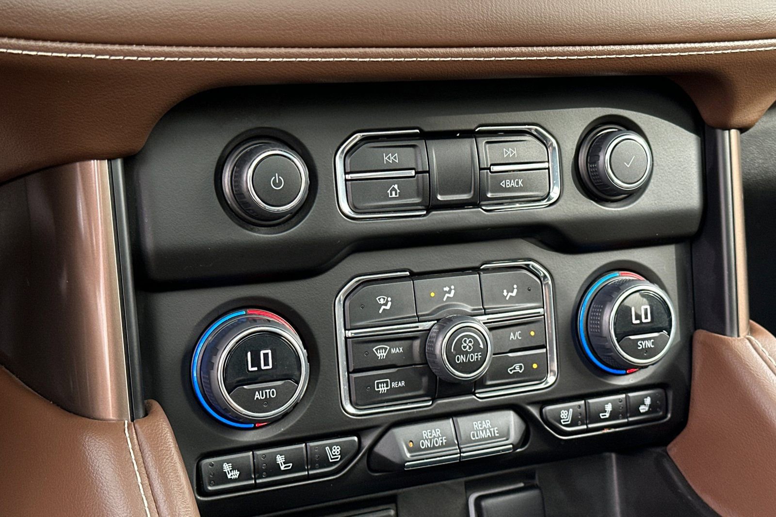 Used 2023 Chevrolet Tahoe High Country image 30