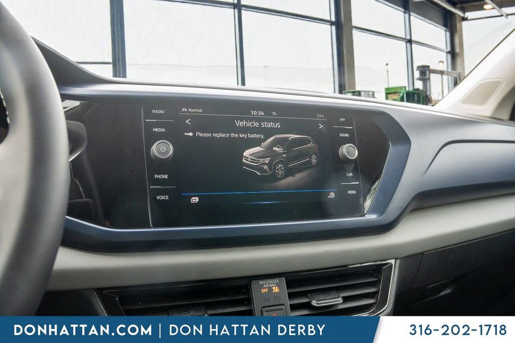 Used 2023 Volkswagen Taos SE AWD/4WD image 7