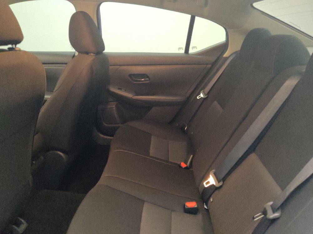Used 2025 Nissan Sentra SV w/ Trunk Package FWD image 18
