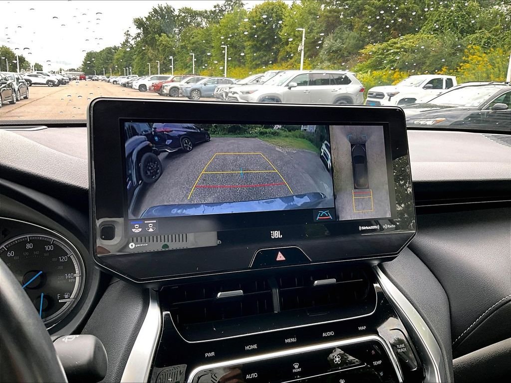 Certified 2022 Toyota Venza Limited w/ Advanced Technology Package AWD/4WD image 19