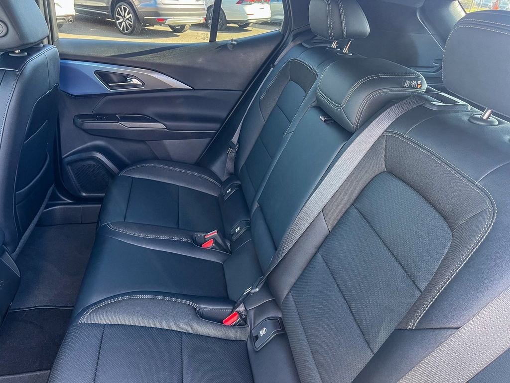 New 2026 Chevrolet Equinox EV LT image 17