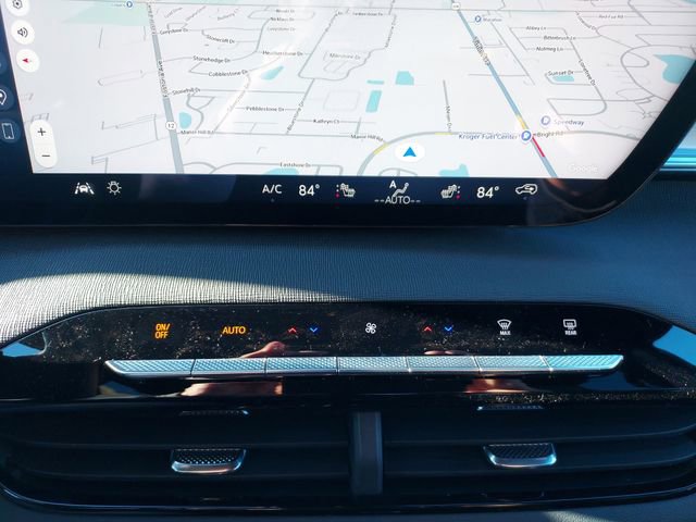 New 2026 Buick Enclave Preferred w/ Power Package image 17